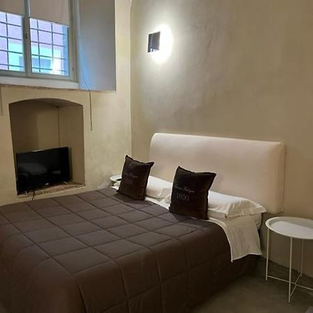 Antica Foligno 1600 Magic Apartment Buitenkant foto
