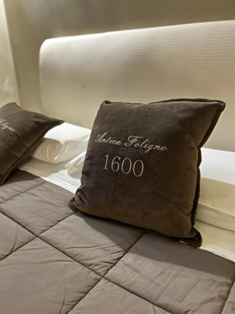 Antica Foligno 1600 Magic Apartment Buitenkant foto